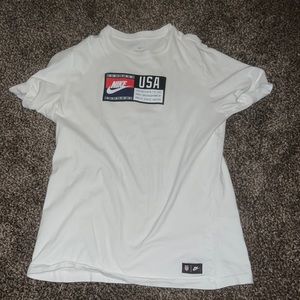 Nike tshirt